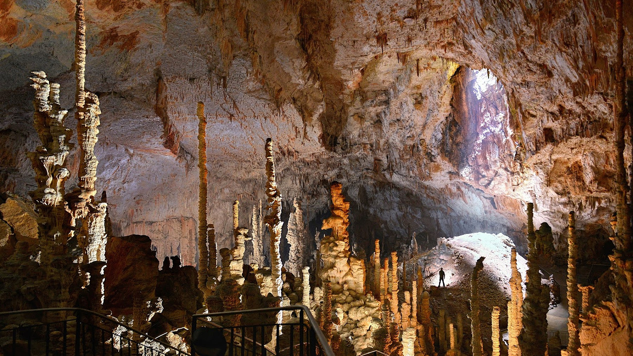 stalactites et stalagmites