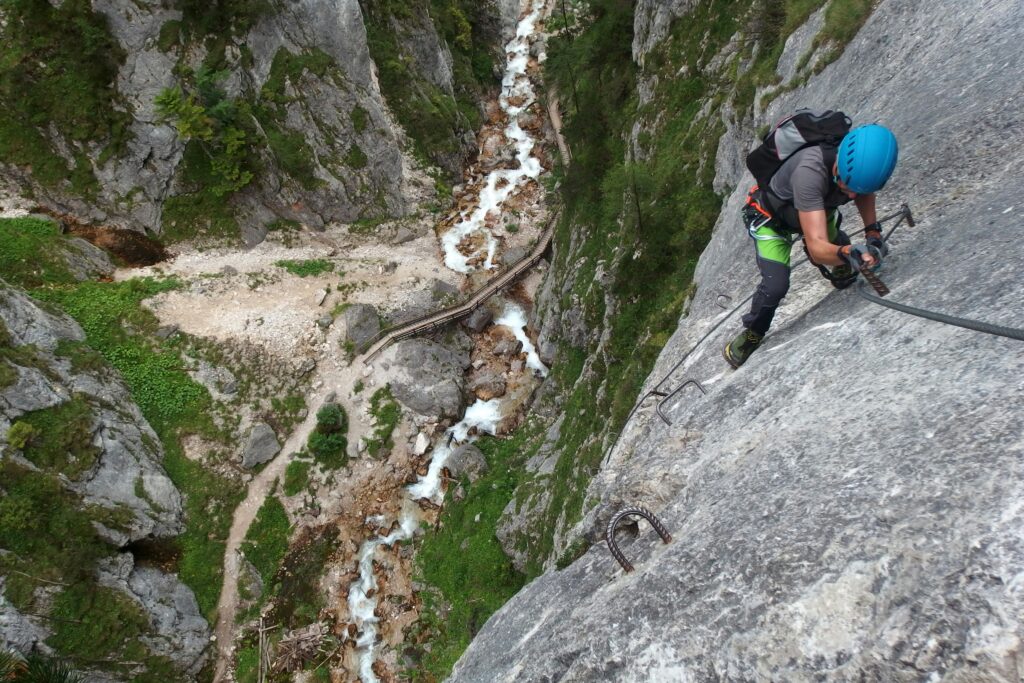 via ferrata en Ardèche